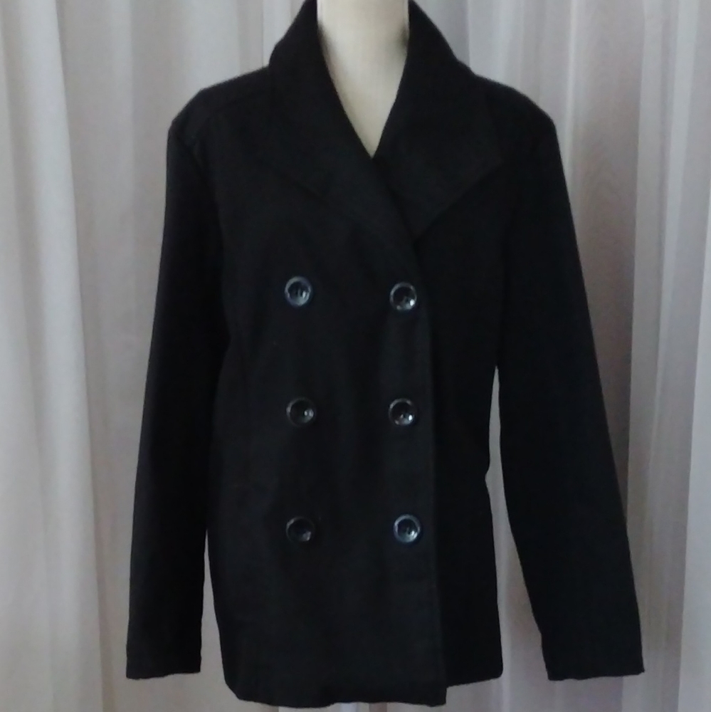 Curvy Plus Size Winter Coat. Size 2X